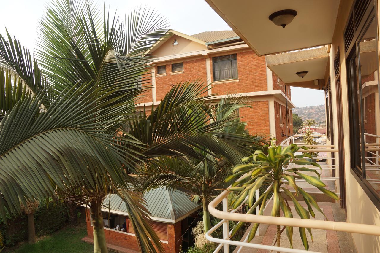 Florida Hotel Zaana Kampala Exteriér fotografie