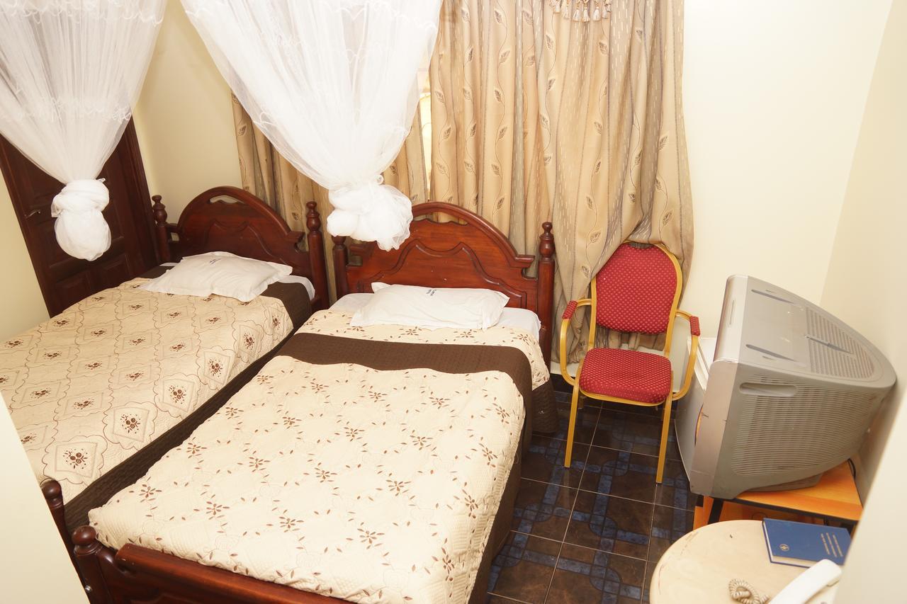 Florida Hotel Zaana Kampala Exteriér fotografie