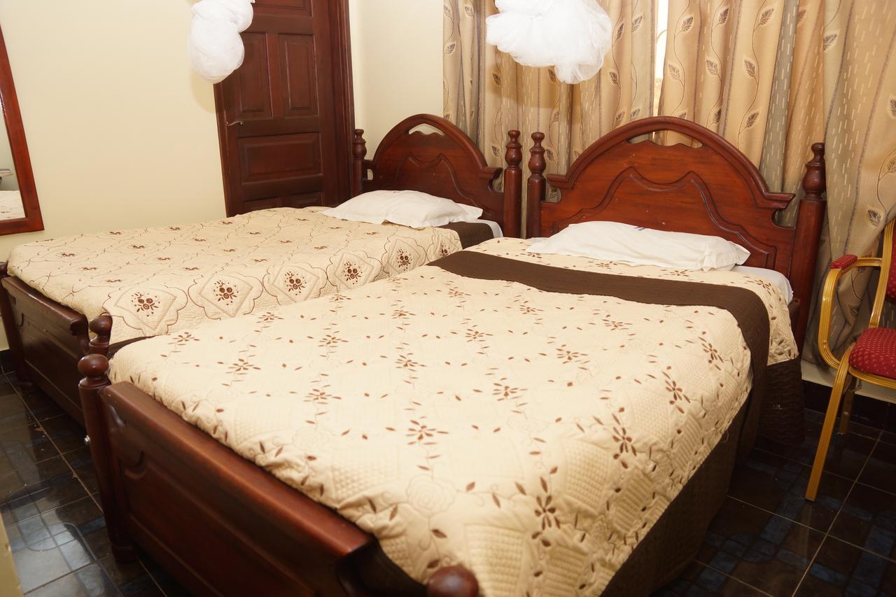Florida Hotel Zaana Kampala Exteriér fotografie